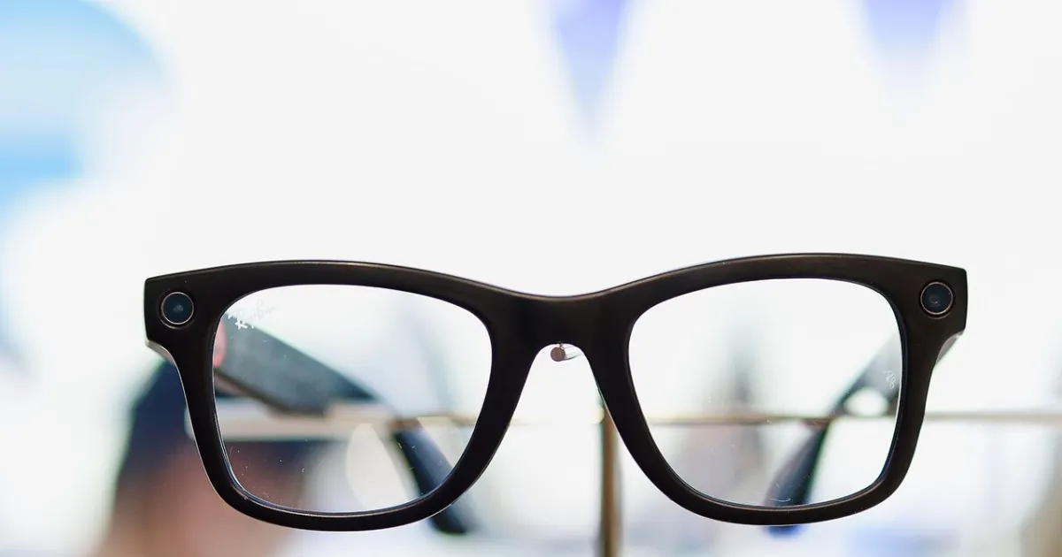Meta accusée de risquer la vie privée avec ses lunettes connectées